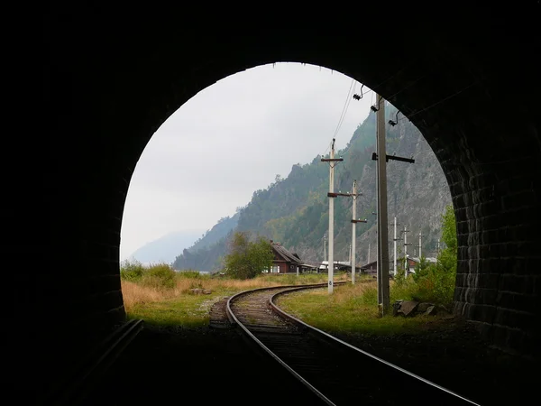 Krugobaikalskaya 鉄道のトンネル — ストック写真