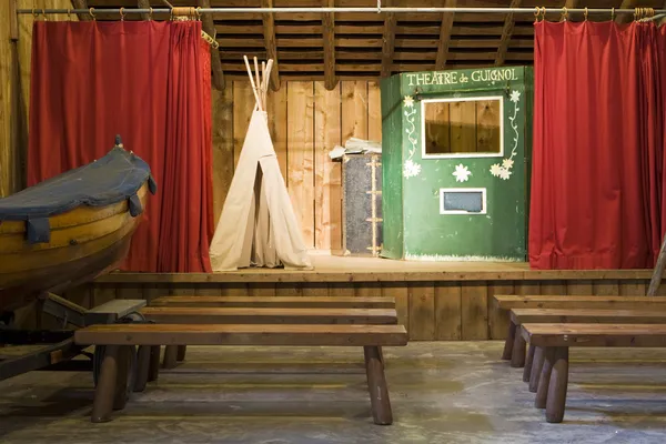 Theater in Franse kamp — Stockfoto