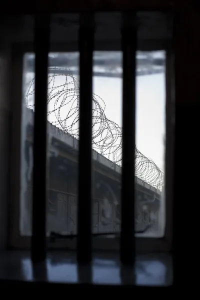 Vista da janela da prisão — Fotografia de Stock