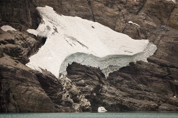 Hanging Glacier at Iceberg Lake — Stock Photo, Image