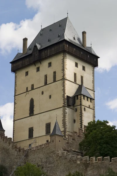 Věž hradu Karlštejn — Stock fotografie