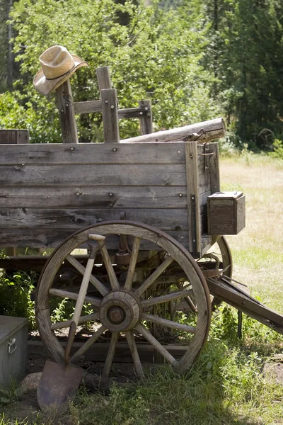 Cowboy Wagon and Hat — Stock Photo, Image