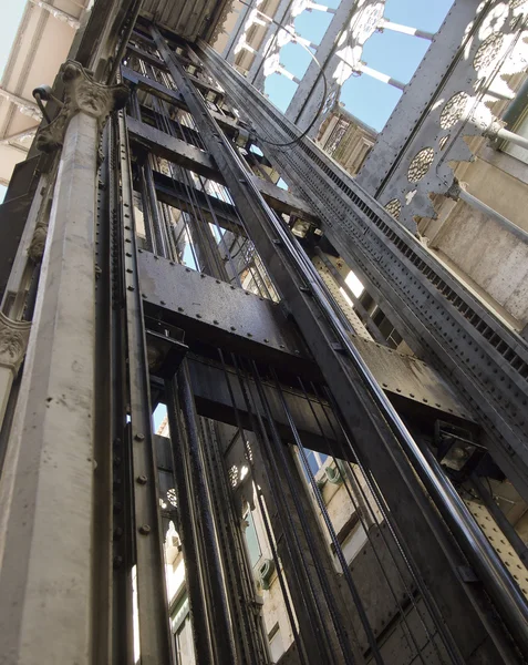 Aufzug Santa Justa in Lissabon — Stockfoto