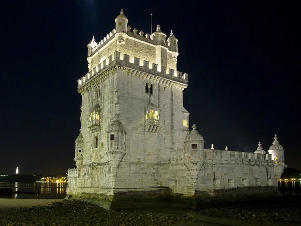 Belémská věž v noci — Stock fotografie