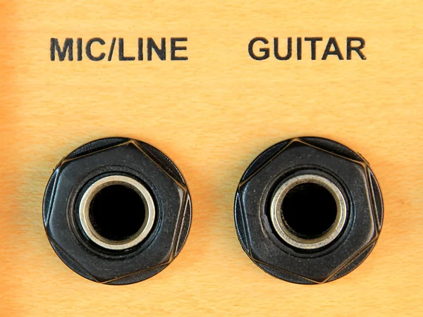 Micrófono enchufes de entrada de guitarra — Foto de Stock
