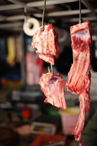 新鮮な豚ロース肉 — ストック写真