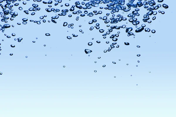 Agua azul aislada salpicando con burbujas y gotas de agua - abs — Foto de Stock