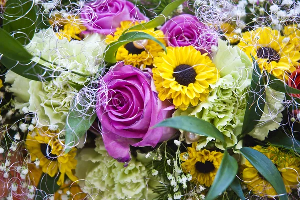 Hermoso fondo de flores coloridas —  Fotos de Stock