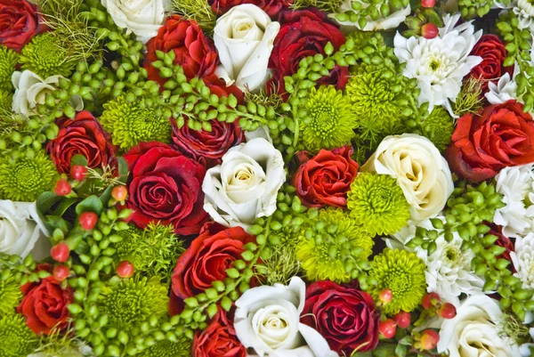 Fundo floral - mistura de flores — Fotografia de Stock