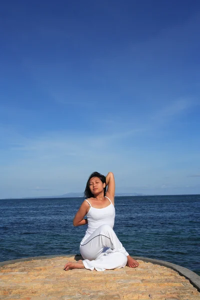 Yoga av havet — Stockfoto