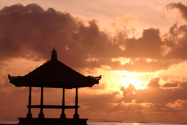 库塔海滩美丽的日落 — 图库照片