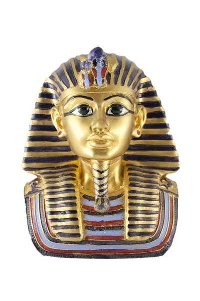 Una estatua de oro de Tutankamón aislado en fondo blanco — Foto de Stock
