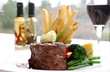 Tenderloin Steak clipart