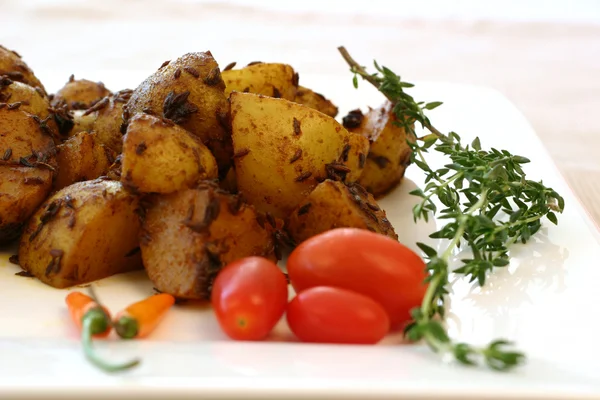 Indian Food Series - Spicy Potatoes — Fotografie, imagine de stoc