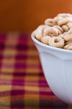 Bowl of Cheerios clipart