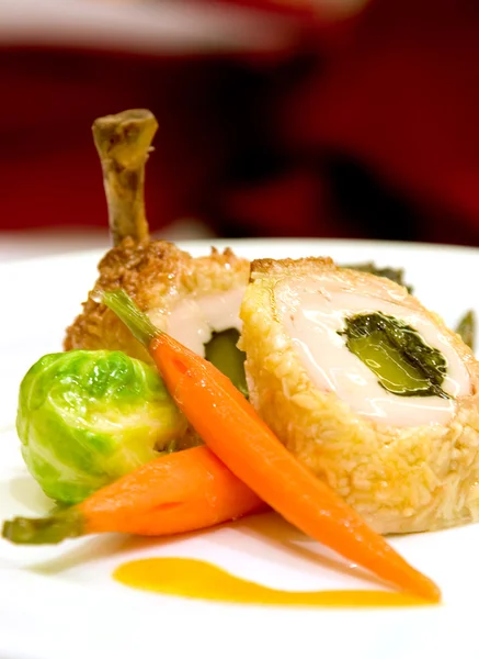 Pan Sear Chicken Supreme — стоковое фото