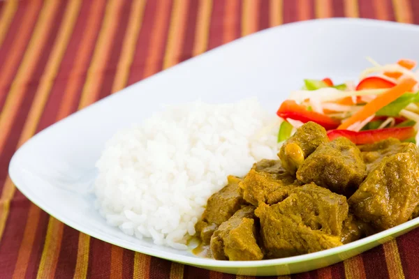 Curry de cabra con arroz - Estilo caribeño — Foto de Stock