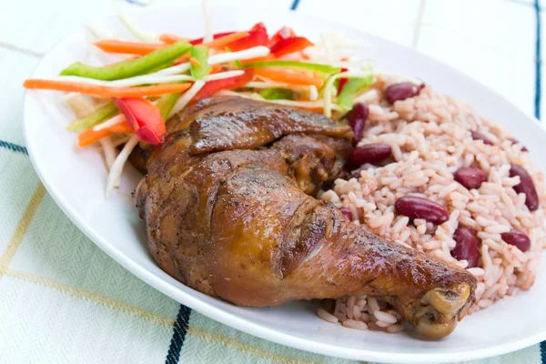Pollo tirón con arroz - Estilo caribeño — Foto de Stock