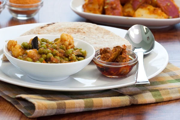 Comida indiana - Curry vegetal — Fotografia de Stock
