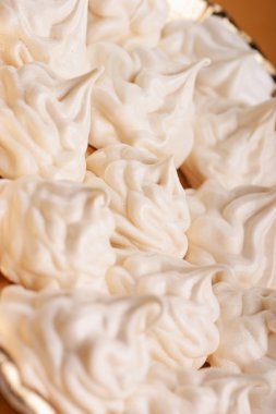 Meringues