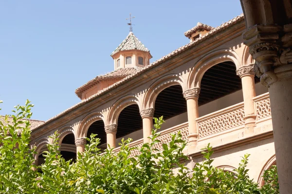 Klášter "monasterio de san jeronimo" — Stock fotografie