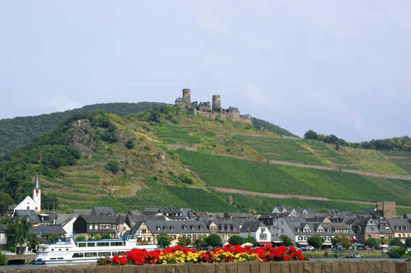 stock image Thurant Castle and the town of Alken