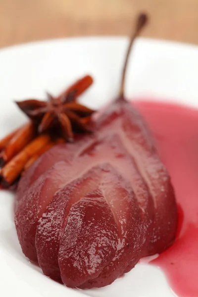 Poached pear in red wine — Stock Photo, Image