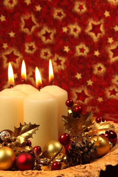 Decoración de Navidad con velas — Foto de Stock