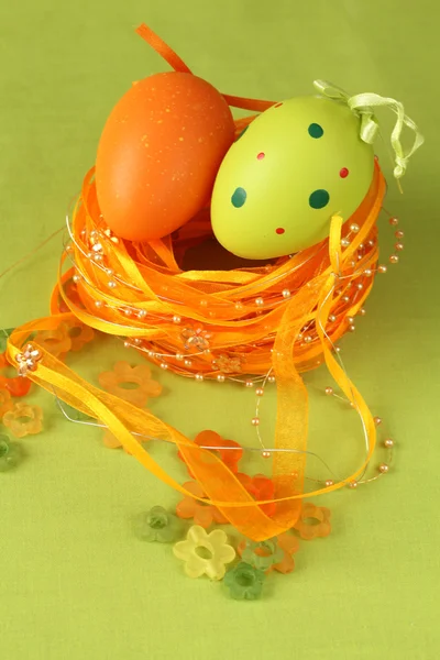 Green and orange Easter egg — Stock Photo, Image
