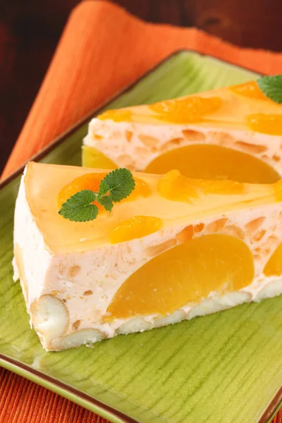 Perzik mousse met mandarijnen — Stockfoto