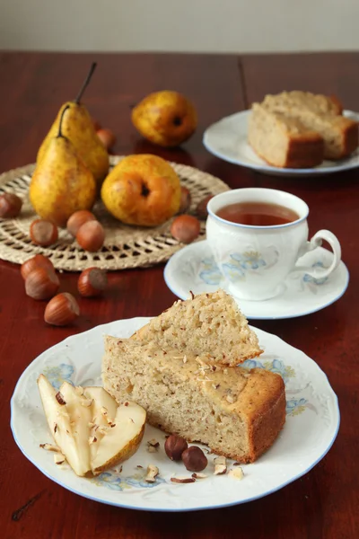 Pear and hazelnut cake — Stock Photo, Image