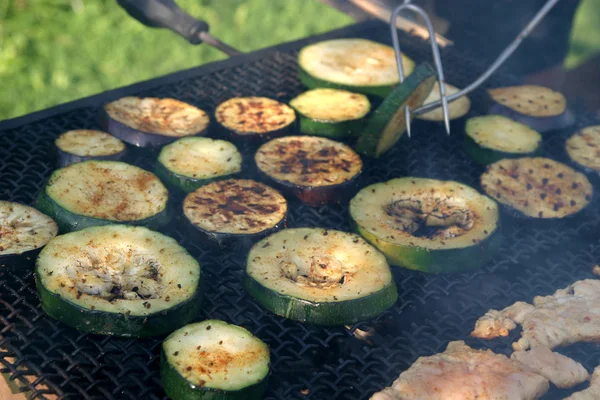 Barbecue courgettes et aubergines — Photo
