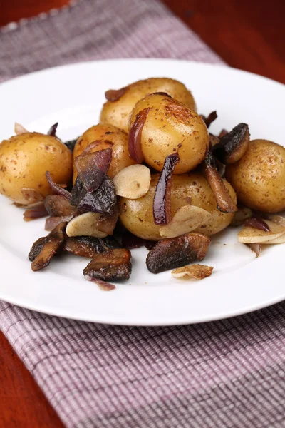 烤的土豆 — 图库照片