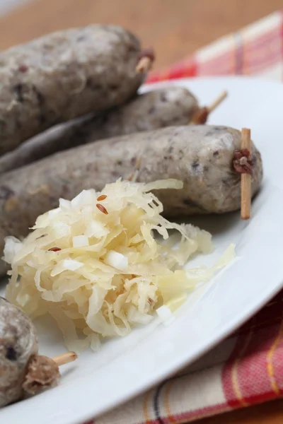 Sauerkraut y budín blanco crudo —  Fotos de Stock