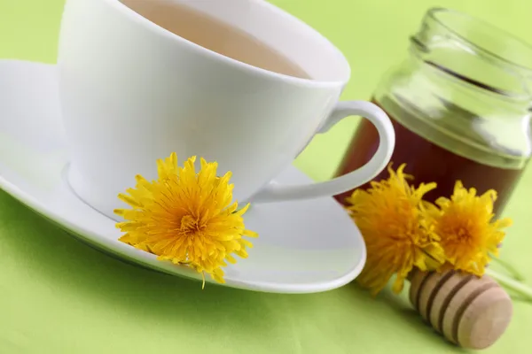 Dandelion herbata z miodem — Zdjęcie stockowe
