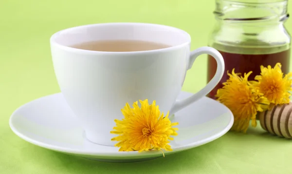 蜂蜜とタンポポ茶 — ストック写真