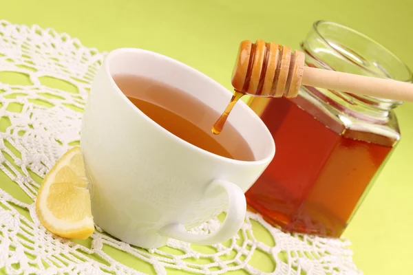 Honey tea with lemon — Stock Photo, Image
