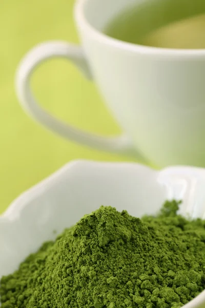 Зеленый чайный порошок — стоковое фото