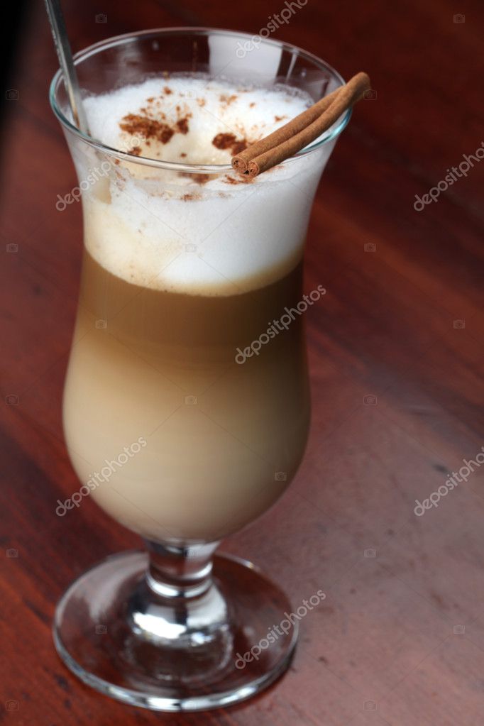 Cafe latte with cinnamon — Stock Photo © ingridhs #7464493