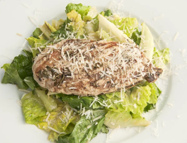 Salade César au poulet grillé — Photo