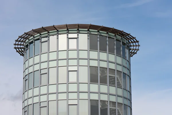 Ufficio moderno con facciata di vetro — Foto Stock