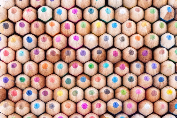 Vooraanzicht van vele houten kleurpotloden — Stockfoto