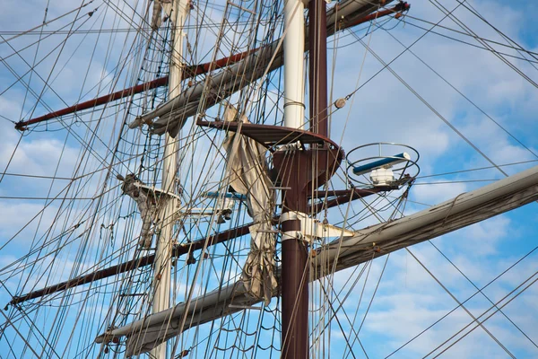Masts with rigging of two sailing vessels — Stock Photo, Image