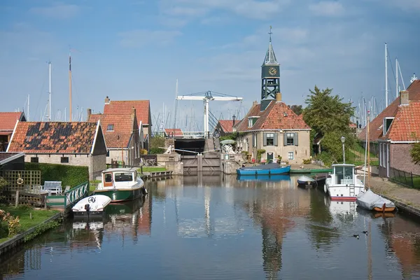 Picturesque seafront from the old Dutch fishing village Hindelop — Stock Photo, Image