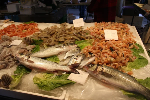 Fischmarkt in Venedig — Stockfoto