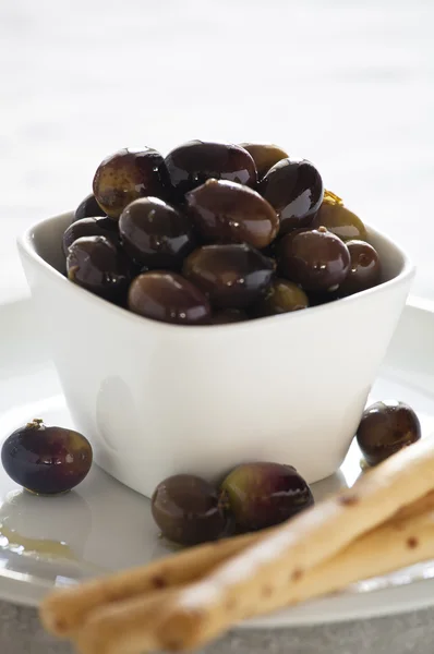 stock image Olives and Crackers