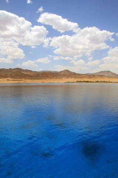 Seascape dahab lagunen. Egypten. Röda havet. — Stockfoto