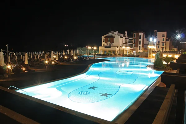 Night swimming pool. Hotel. — Stock Photo, Image