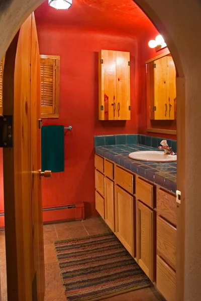 Red bathroom — Stock Photo, Image