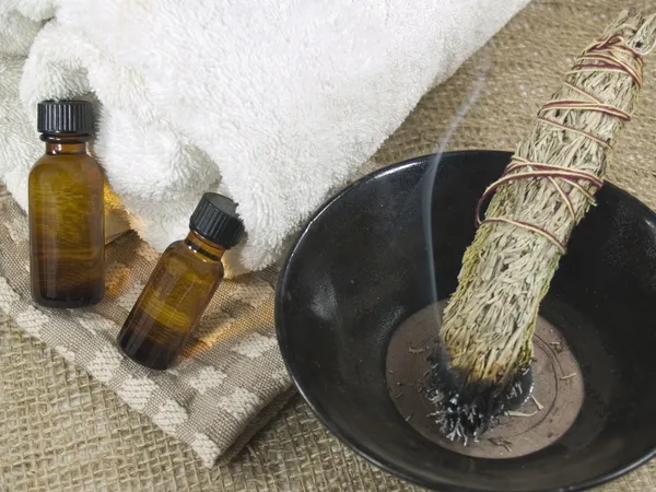 Smudge stick with essential oils — Stock Photo, Image